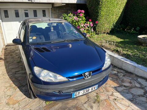 Peugeot 206 1.6i 16V XT