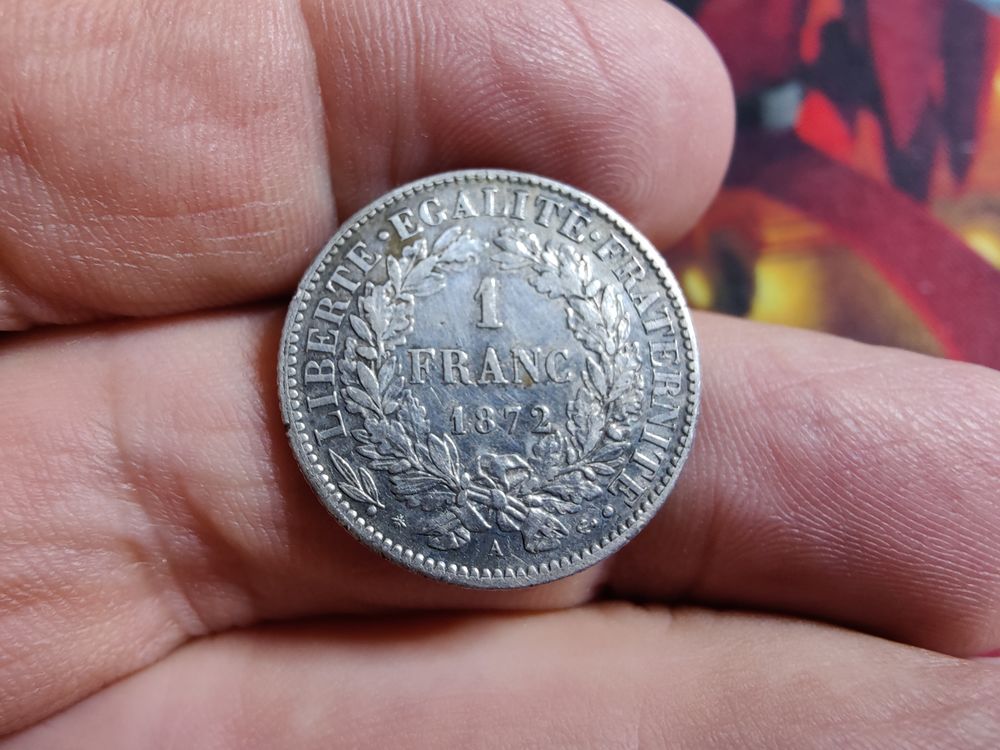 Pas rare mais tr&eacute;s jolie piece de 1 fr C&eacute;r&eacute;s de 1872 A . 