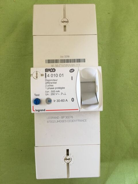 disjoncteur différentiel monophasé 30-60A
50 Mandres-les-Roses (94)
