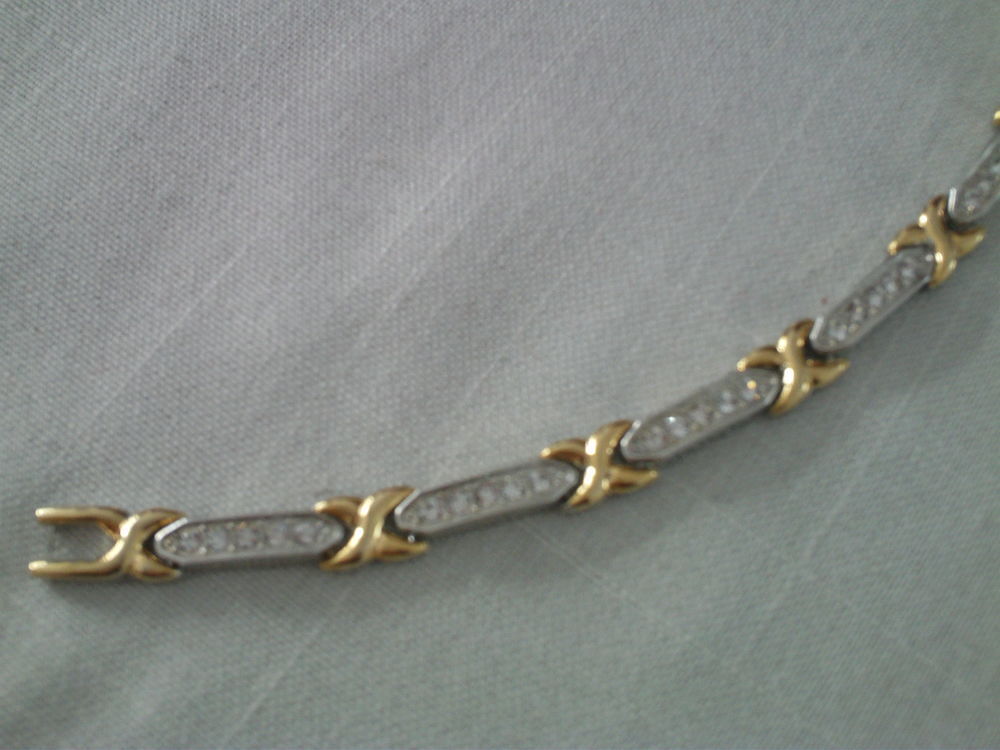  Beau bracelet styl&eacute; avec pierres stress neuf N&deg; 1156 Bijoux et montres
