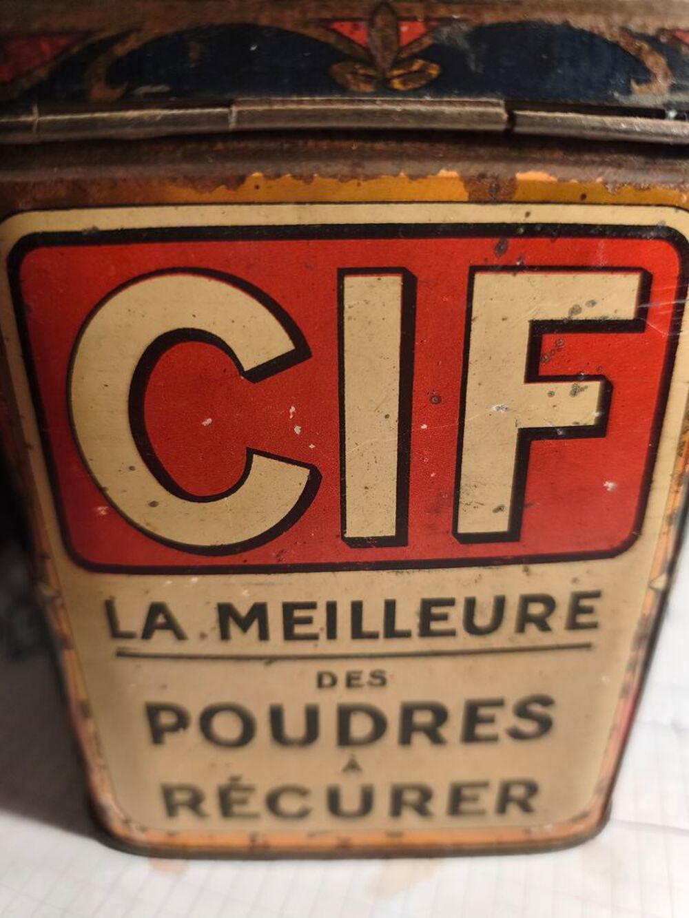Boite publicitaire decorative Décoration