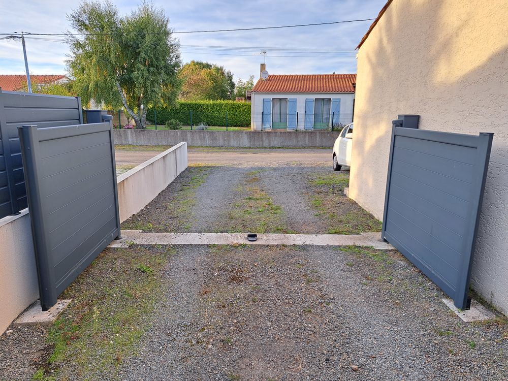 Portail deux vantaux KOSTUM Bricolage