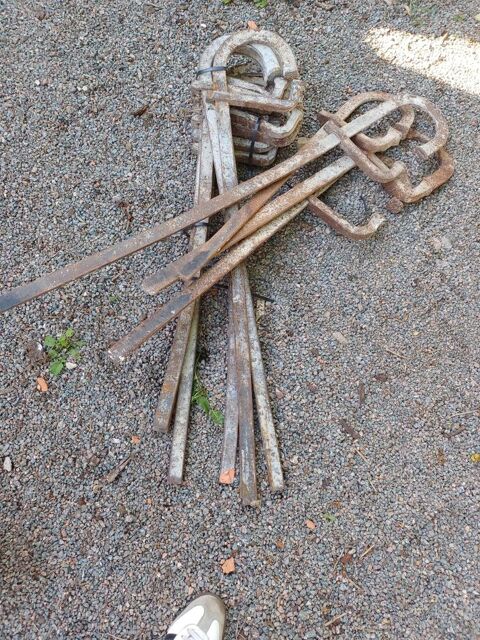 SERRE JOINT  A FRAPPER 95 Chauffailles (71)