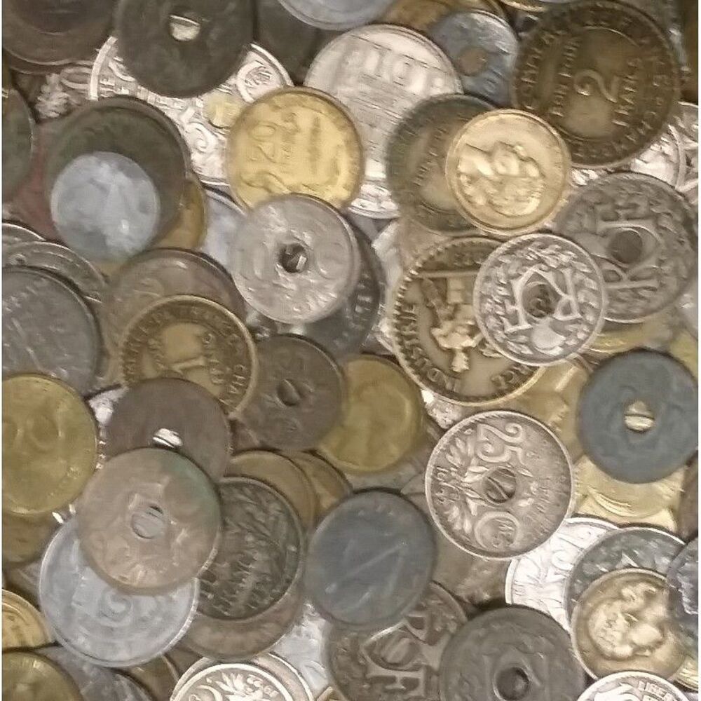 de 232 pi&egrave;ces de monnaies francaises et &eacute;trangers 