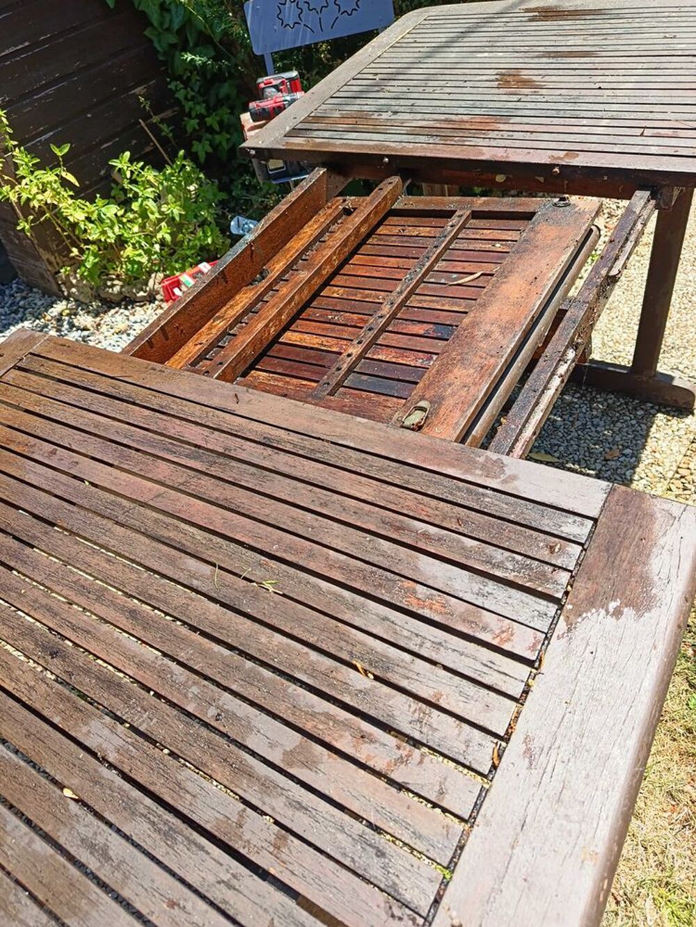 table plus chaises Jardin