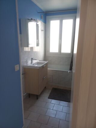  Appartement � louer 3/4 pi�ces 65 m�