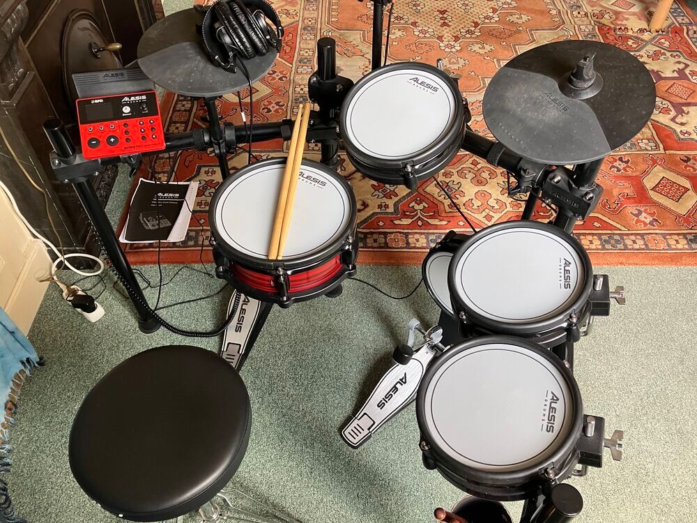 ALESIS NITRO PRO Instruments de musique