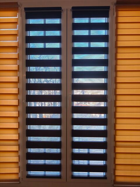 Stores enrouleurs jour/nuit neufs 20 Paris 18 (75)