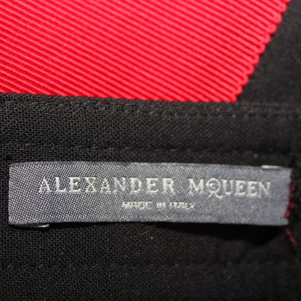 Pantalon cigarette bande rouge ALEXANDER MC QUEEN T.36 Vêtements