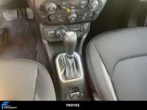 Renegade 1.3 Turbo T4 190 ch PHEV BVA6 4xe eAWD Limited 2024 occasion 10600 Barberey-Saint-Sulpice