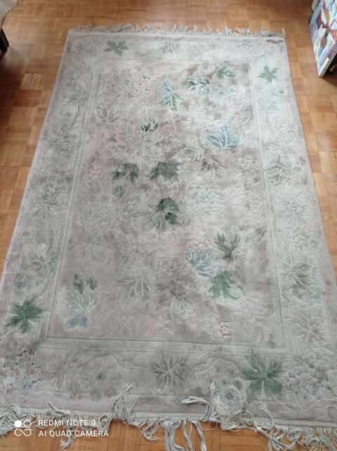 tapis laine et soie fait main hortensias Paris 20 (75)