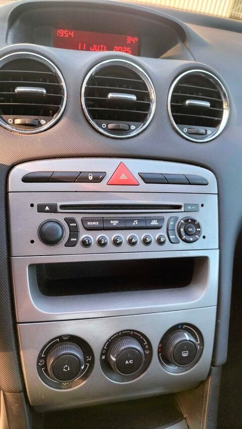 Peugeot 308 1.6 BLUEHDI 100 S&S BVM5 ACTIVE BUSI