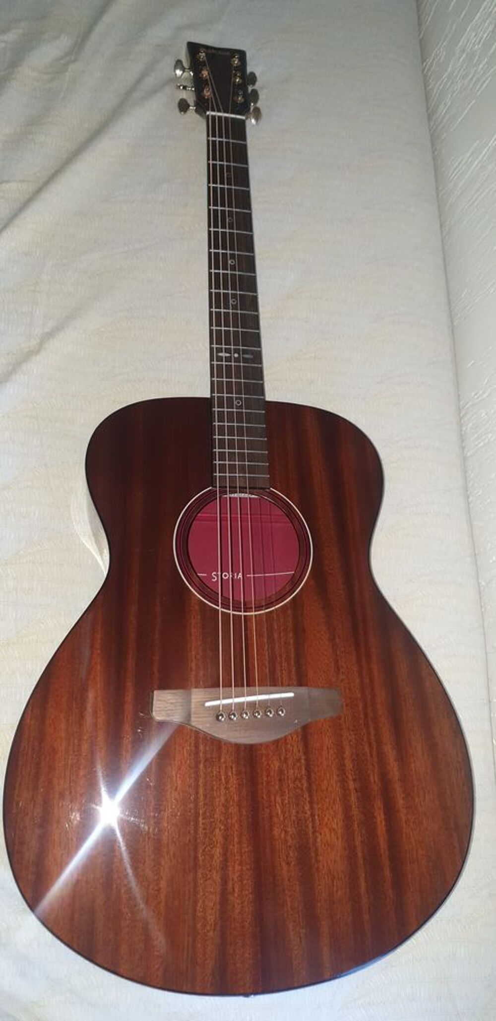 Guitare Folk Yamaha Storia neuve 
Instruments de musique