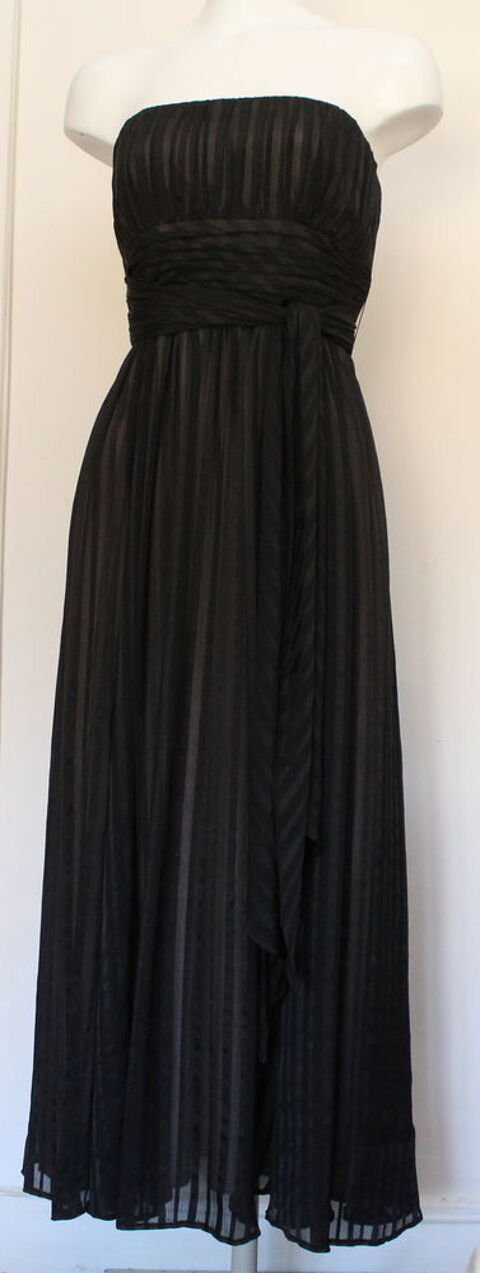 Robe longue soie BCBG MAX AZRIA 
T.8 soit 40 Fr 100 Issy-les-Moulineaux (92)