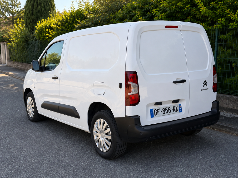Berlingo BERLINGO VAN M 650 BLUEHDI 100 S&S BVM6 CONTROL 2022 occasion 13600 La Ciotat