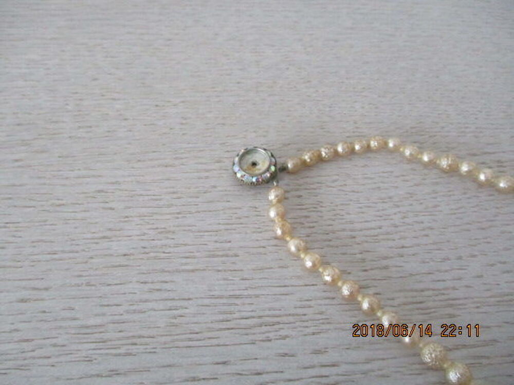 Collier ancien Bijoux et montres