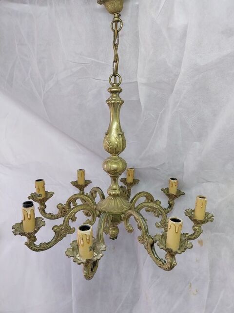 Lustre ancien en bronze 8 branches Style Louis XV / baro 160 Montigny-sur-Avre (28)