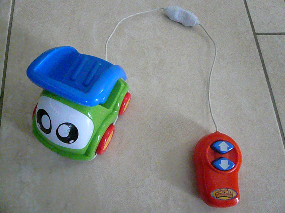 Voiture t&eacute;l&eacute;command&eacute;e ? Jouet 1er &acirc;ge Jeux / jouets