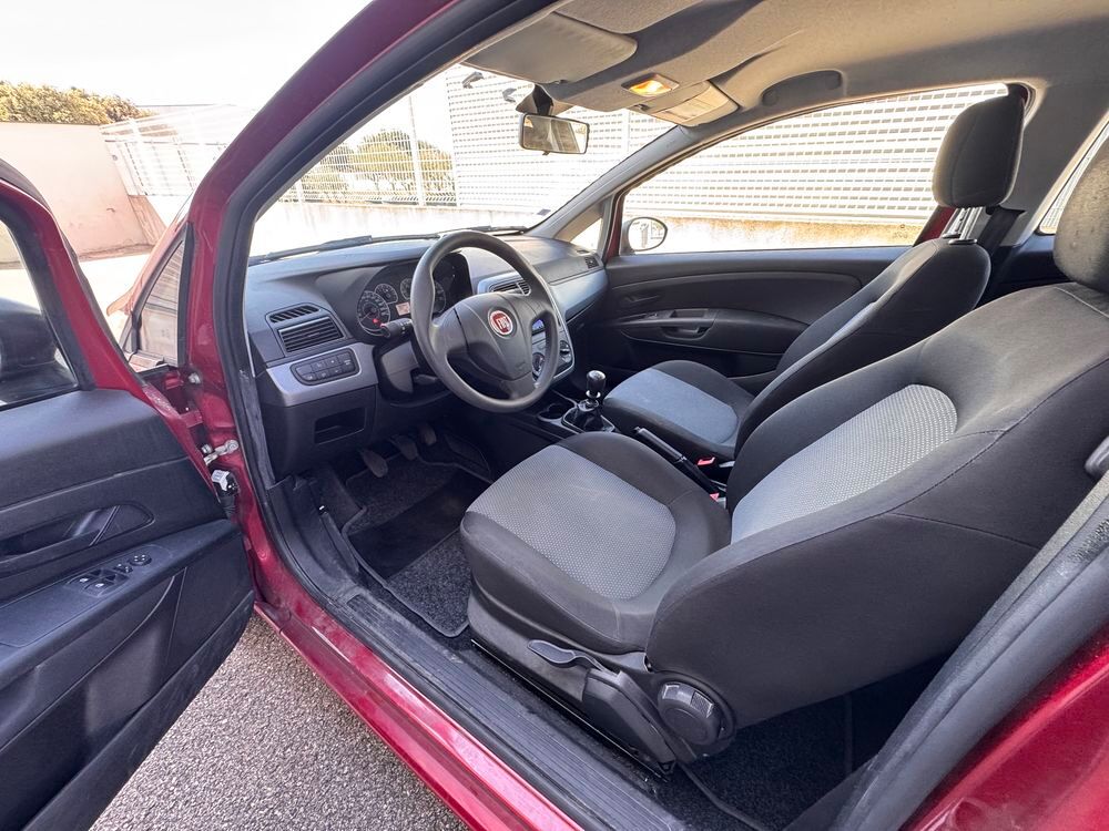 Punto 1.2 8V 65 Cult 2010 occasion 84290 Sainte-C&eacute;cile-les-Vignes