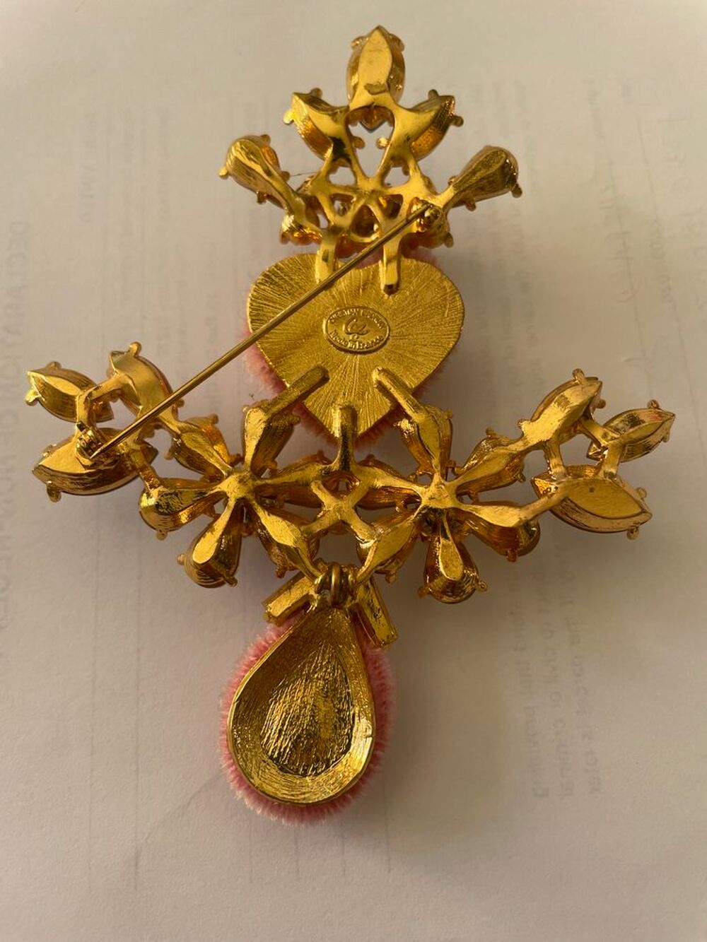 Broche Demi-Croix GM Strass Multicolore, Coeur strass poire Bijoux et montres