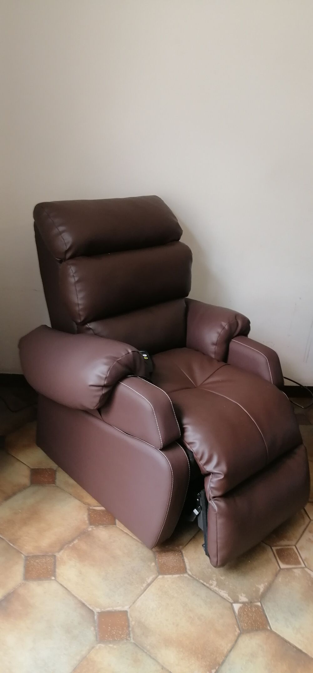Fauteuil relax &eacute;lectrique NEUF ? 2 moteurs Meubles
