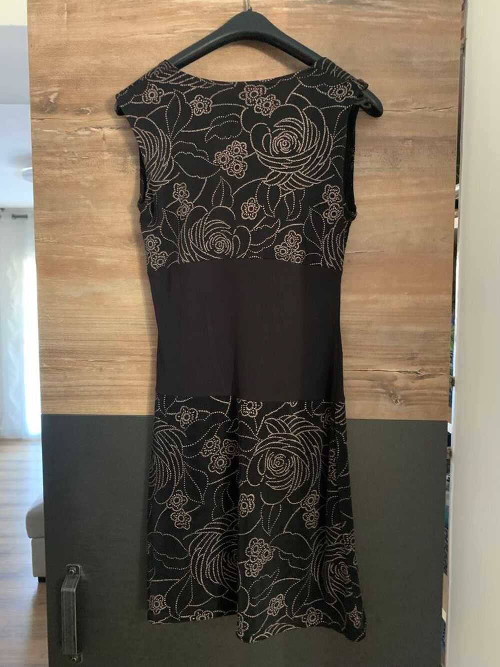 Robe d' &eacute;t&eacute; femme Ar&egrave;ne " Mod&egrave;le Julia " Vêtements