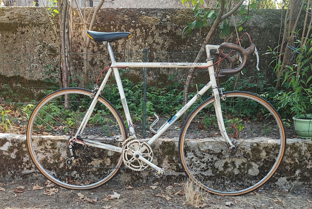 V&eacute;lo de course Motobecane Vélos