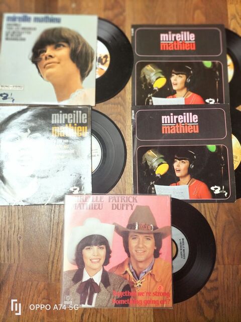 Mireille Mathieu lots de 10 vinyle 45 tours -ep - bonne tat 10 Tourcoing (59)