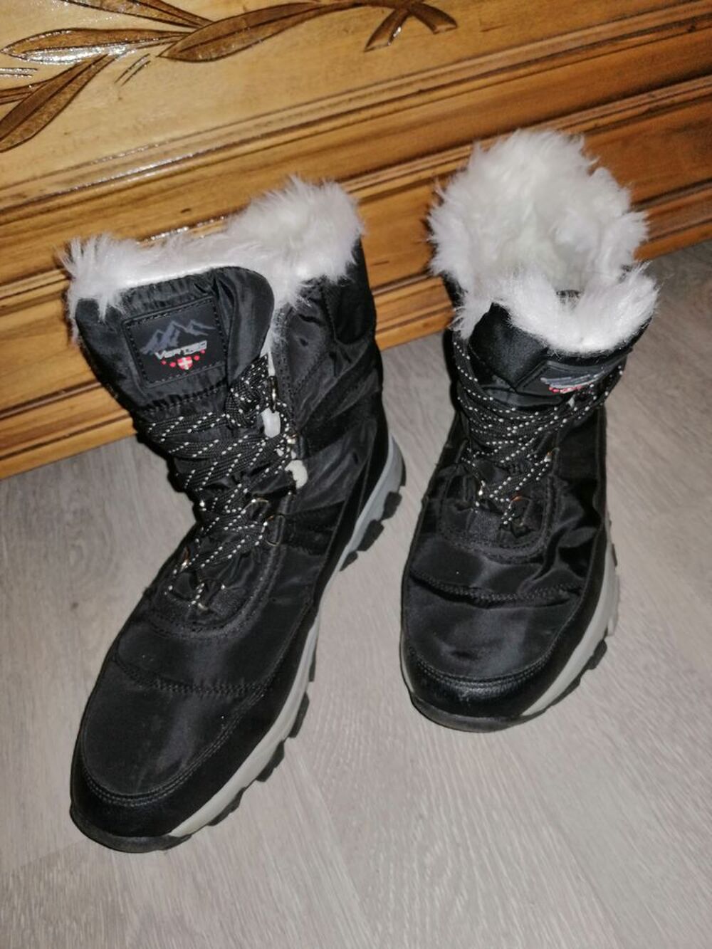 Boots T. 40 fourr&eacute;s - Vertigo Alpes Chaussures
