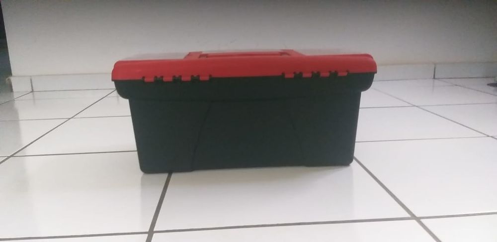 Bo&icirc;te &agrave; Outils Plastique 16'' MOB ? 41,5 x 21 x 19 cm Bricolage