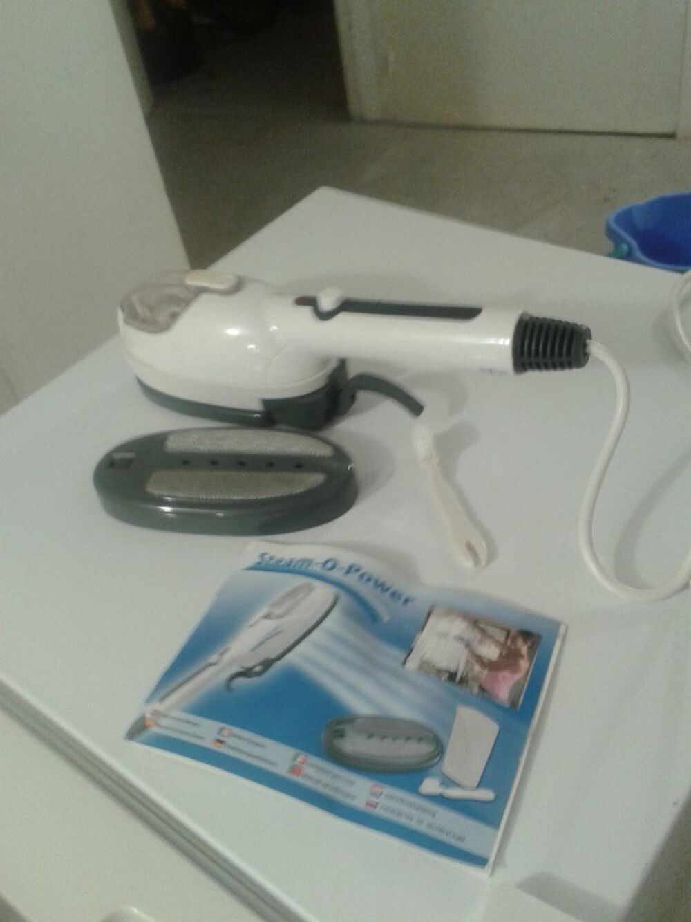 NETTOYEUR ET DEPLISSEUR A VAPEUR Electroménager
