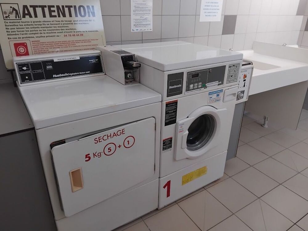   ? MACHINE À LAVER ET SÈCHE-LINGE PROF 