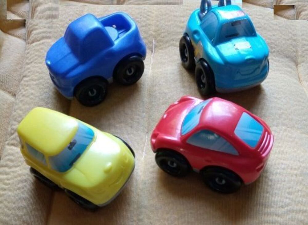 Lot Abrick Ecoiffier 81 pi&egrave;ces + 9 voitures Jeux / jouets
