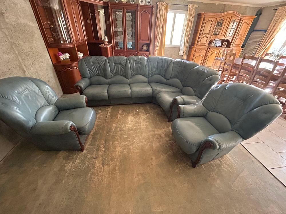 Canap&eacute; + 2 fauteuils en cuir Meubles