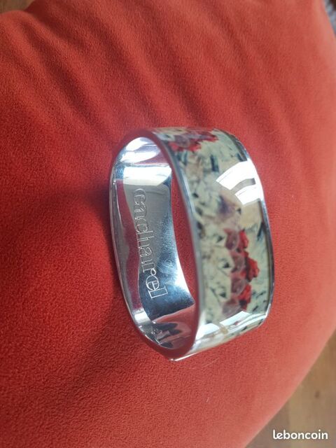 Bracelet Cacharel 30 Frontignan (34)