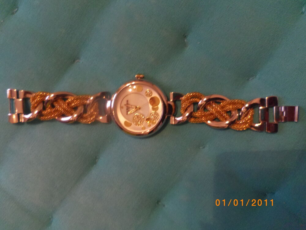 montre AKRIBOS XXIV Bijoux et montres