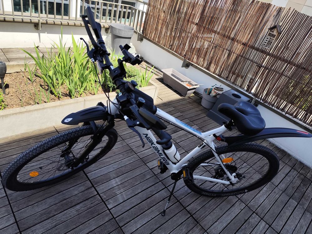 VTT Nakamura SUMMIT 700 XL €" Comme neuf €" Tr&egrave;s bien &eacute;quip&eacute; Vélos