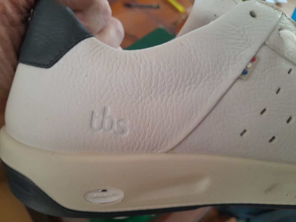 BASKETTES HOMME TBS TAILLE 45 Chaussures