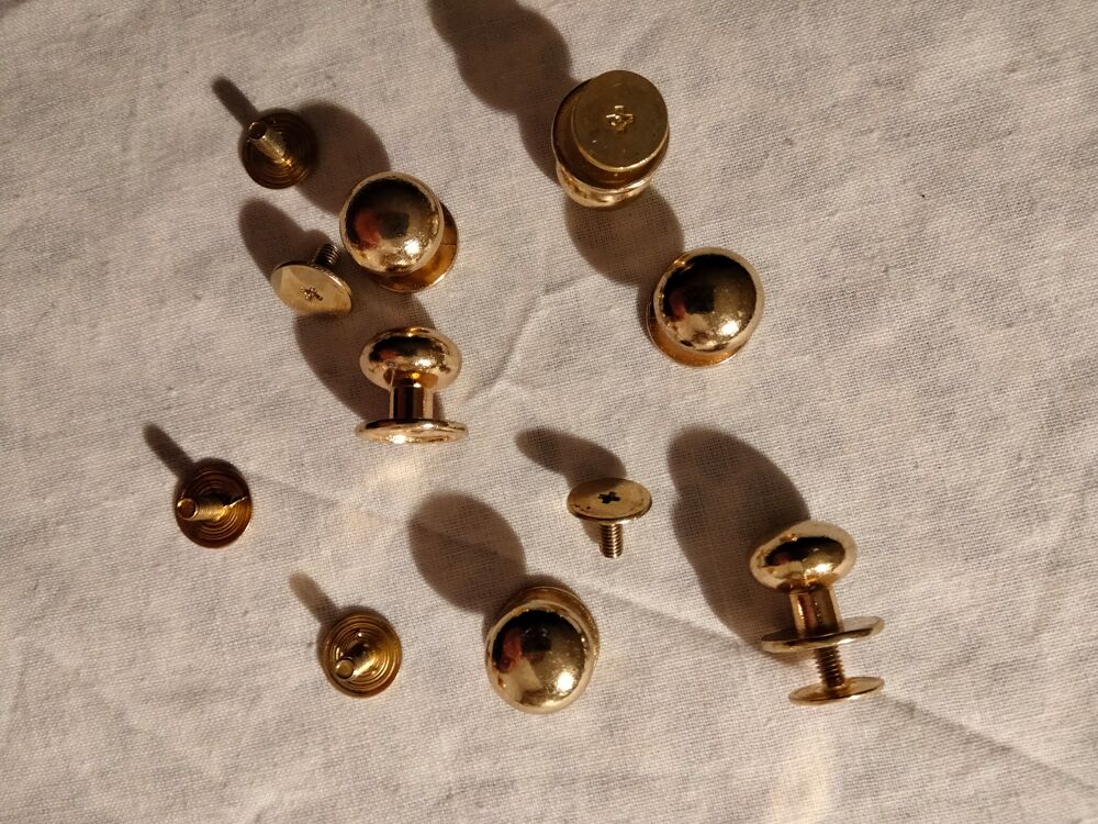 Lot de 6 boutons laiton. Mini. Bricolage
