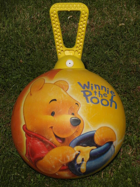 Ballon Sauteur : WINNIE L'ourson 12 Marseille-en-Beauvaisis (60)