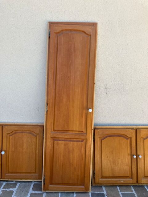 Portes de placards en pin + cadre et boutons 50 Moisenay (77)