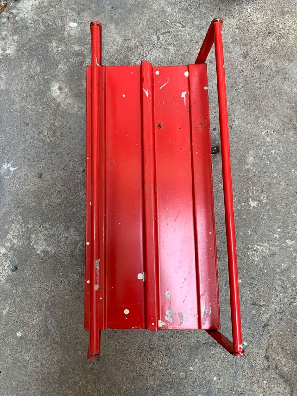 Caisse a outil vide. Bricolage