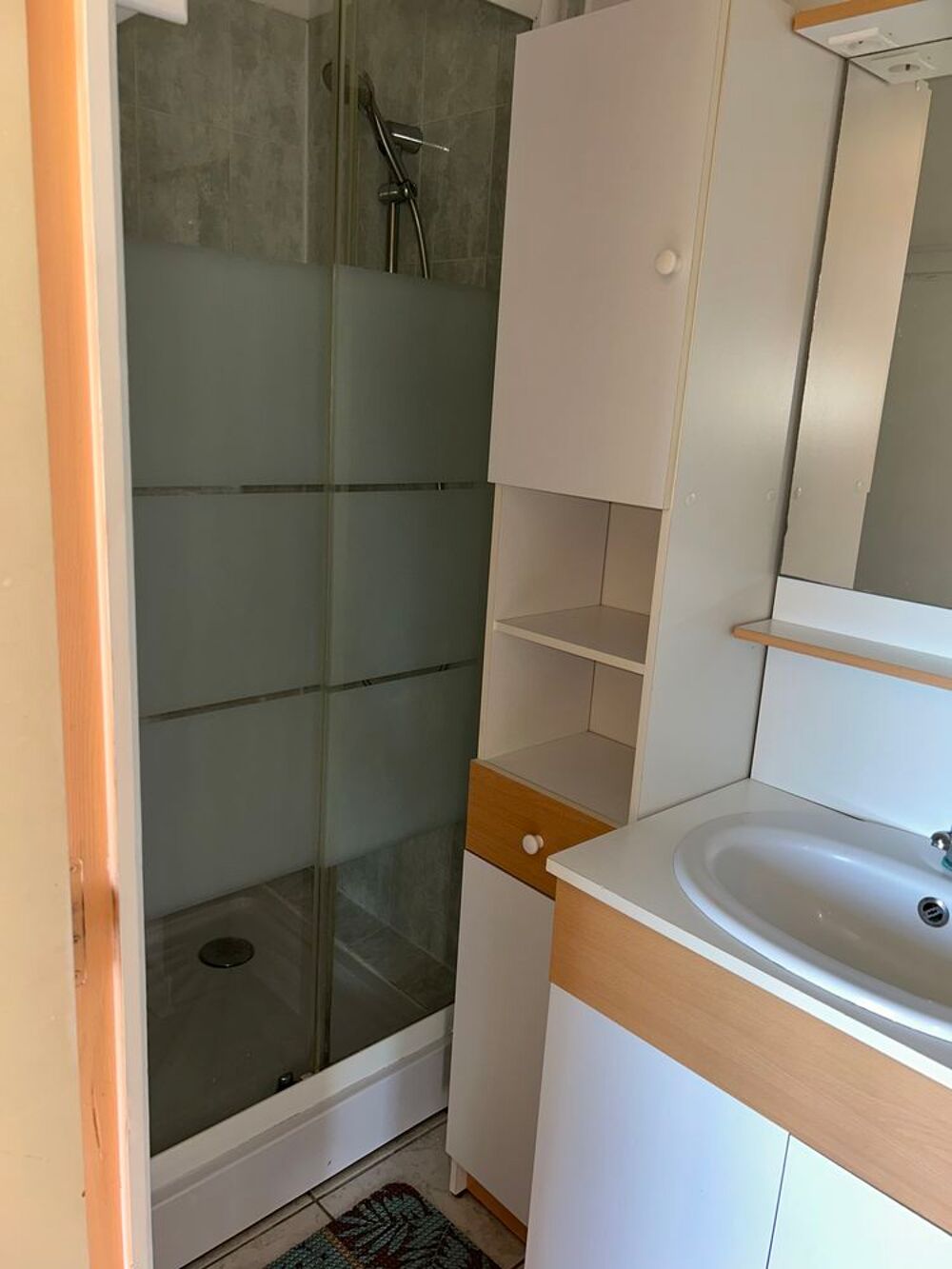 Location Appartement Apparemment étudiants Bourges