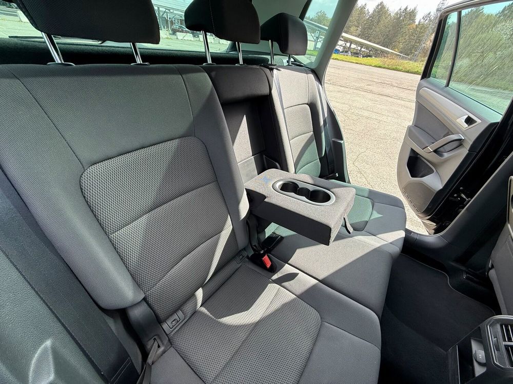 Golf Sportsvan 1.6 TDI 110 FAP BlueMotion Technology Trendline Business 2014 occasion 65800 Aureilhan