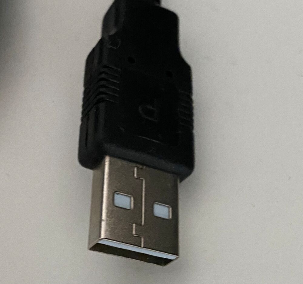 LOT 2 c&acirc;bles USB C Matériel informatique