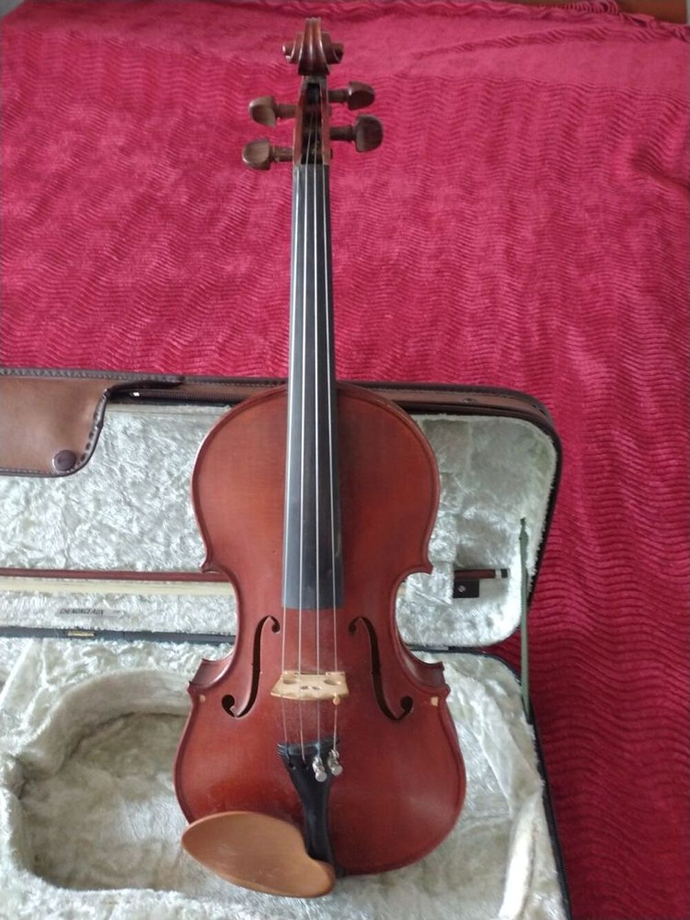 Violon 4/4 et archet Instruments de musique