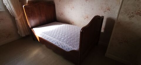 Lit ancien en chêne massif avec matelas neuf 65 Wittelsheim (68)