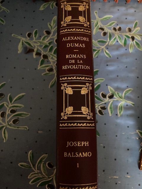 ROMANS DE LA REVOLUTION  JOSEPH BALSAMO  5 Les glisottes-et-Chalaures (33)