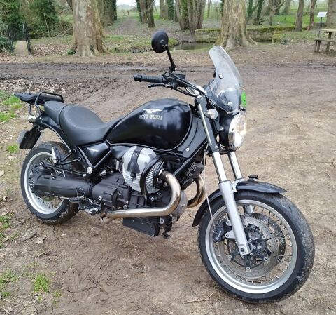 Moto MOTO GUZZI 2012 occasion Niort 79000