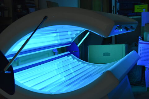 appareil  UV 850 La Roche-Maurice (29)